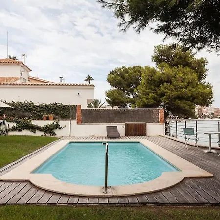 Holiday home Luxury In